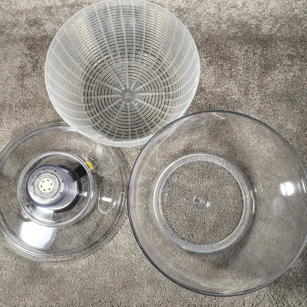 OXO SoftWorks Salad Spinner Clear Black Pump Action Kitchencore Unisex Large